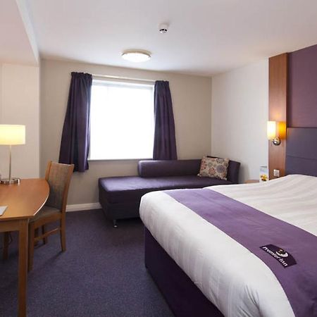 Premier Inn London Southwark - Tate Modern ภายนอก รูปภาพ